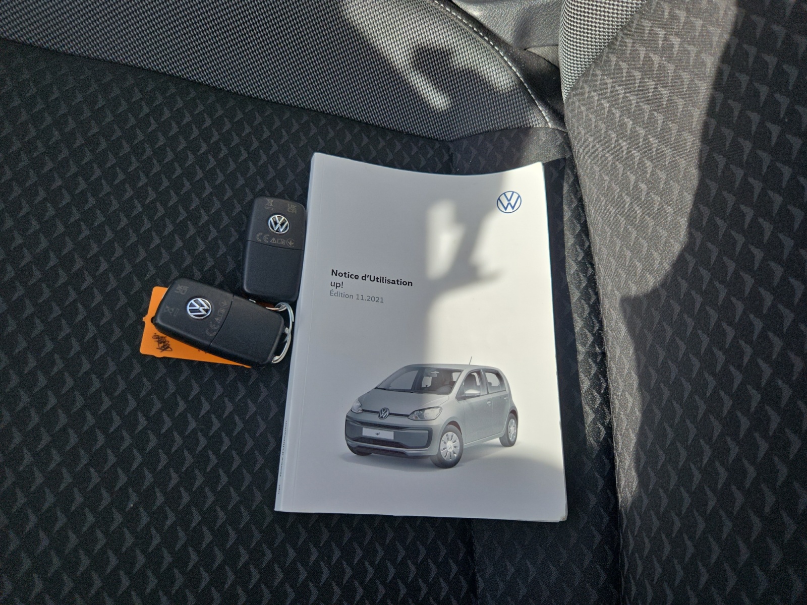 VOLKSWAGEN UP+20