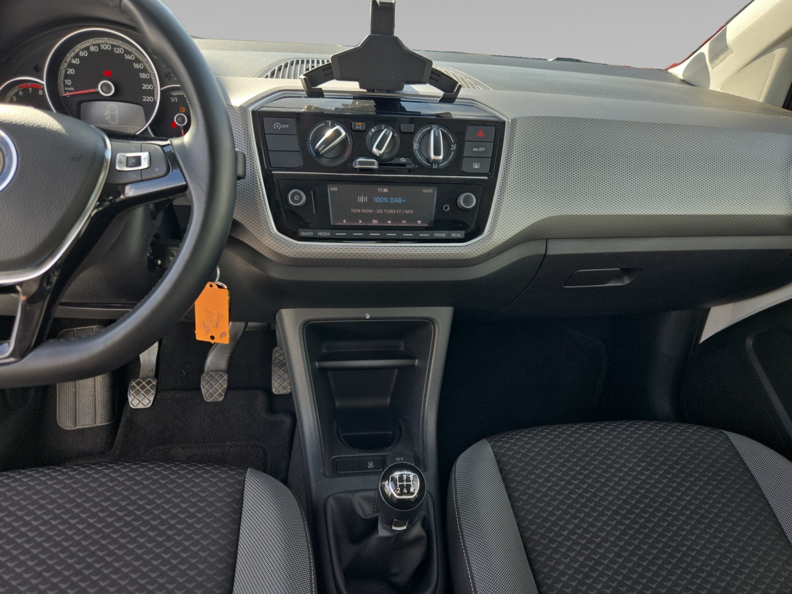 VOLKSWAGEN UP+20 CONSOLE+CENTRALE