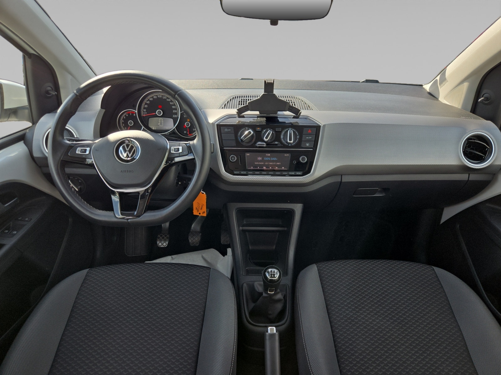 VOLKSWAGEN UP+20 SIEGE+AVANT+PASSAGER