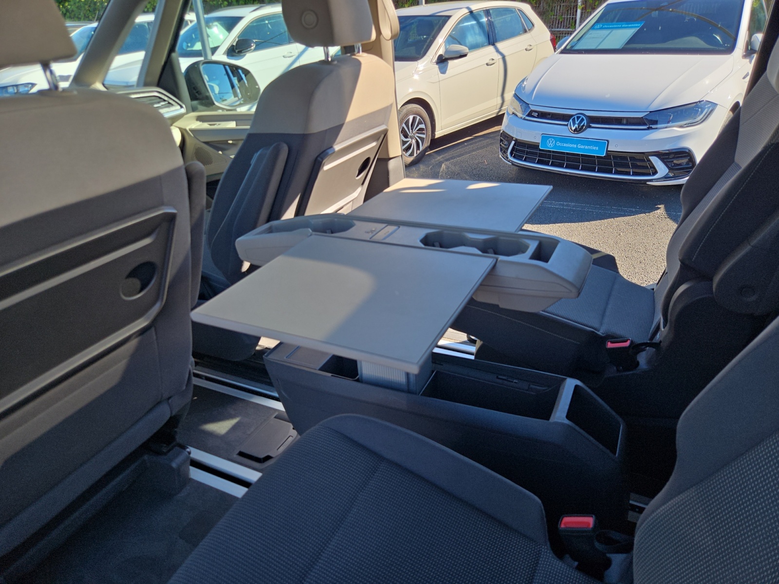 VOLKSWAGEN+UTILITAIRES MULTIVAN