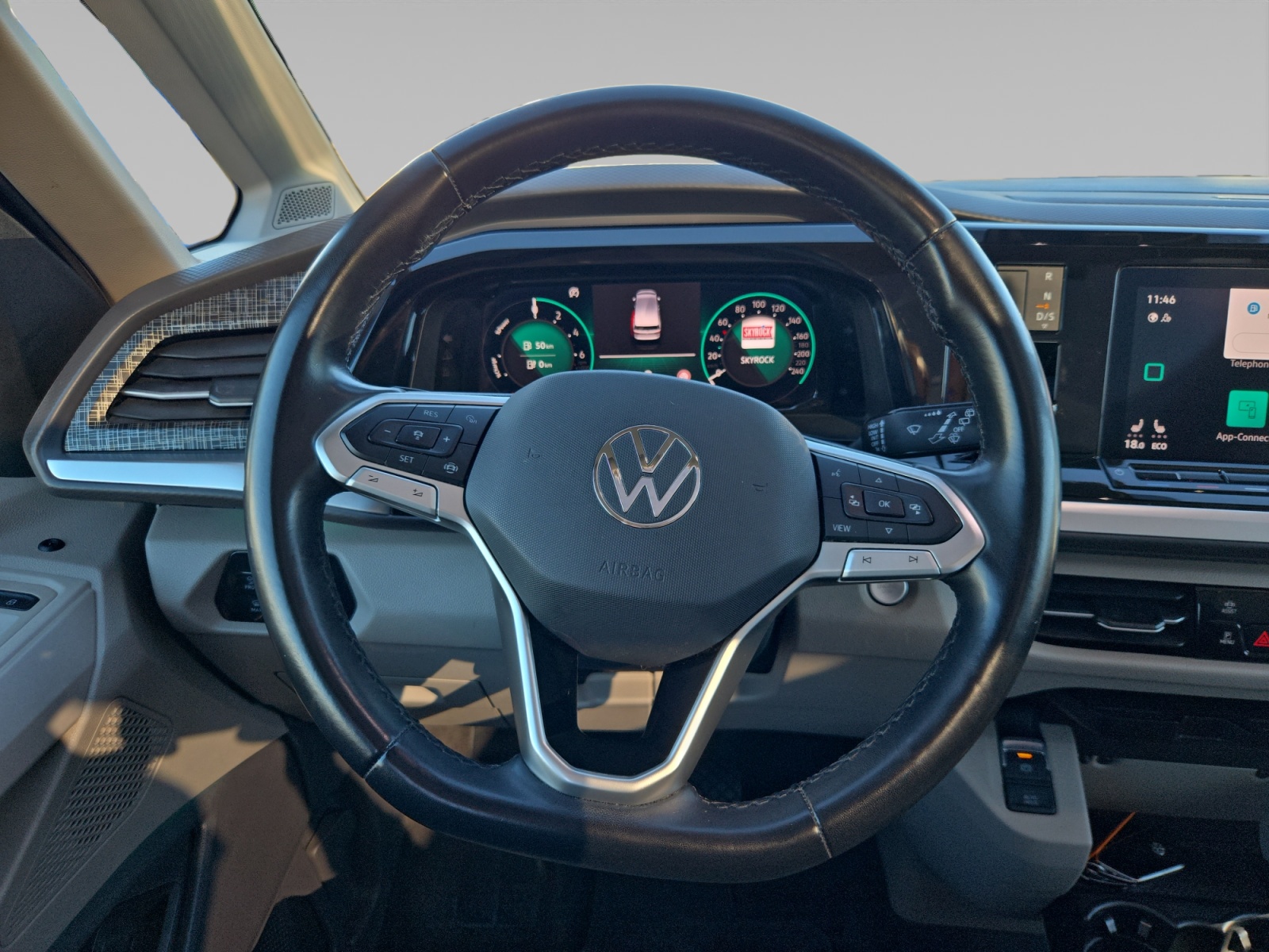 VOLKSWAGEN+UTILITAIRES MULTIVAN POSTE+DE+PILOTAGE
