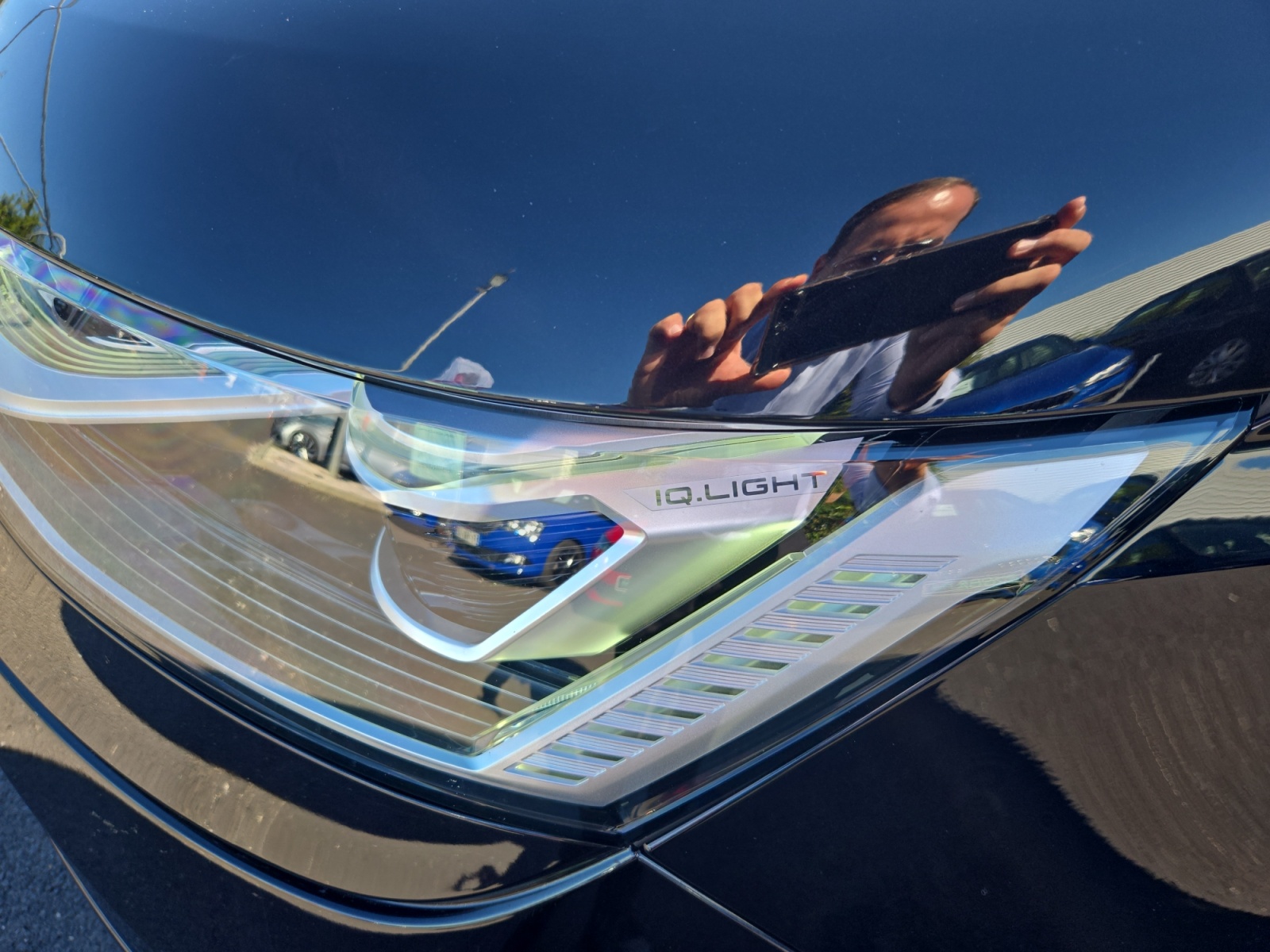 VOLKSWAGEN+UTILITAIRES MULTIVAN