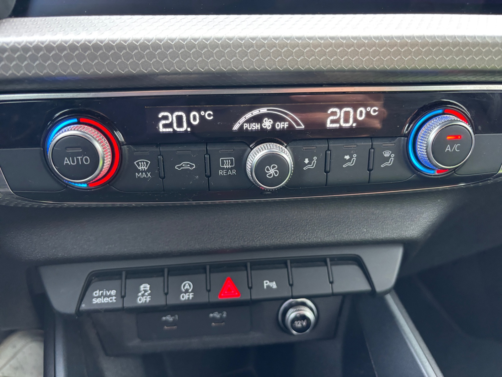 AUDI A1+SPORTBACK