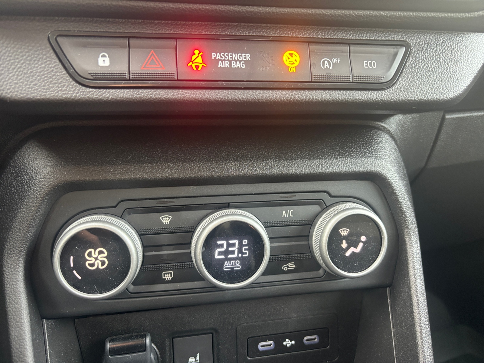 DACIA SANDERO+GPL