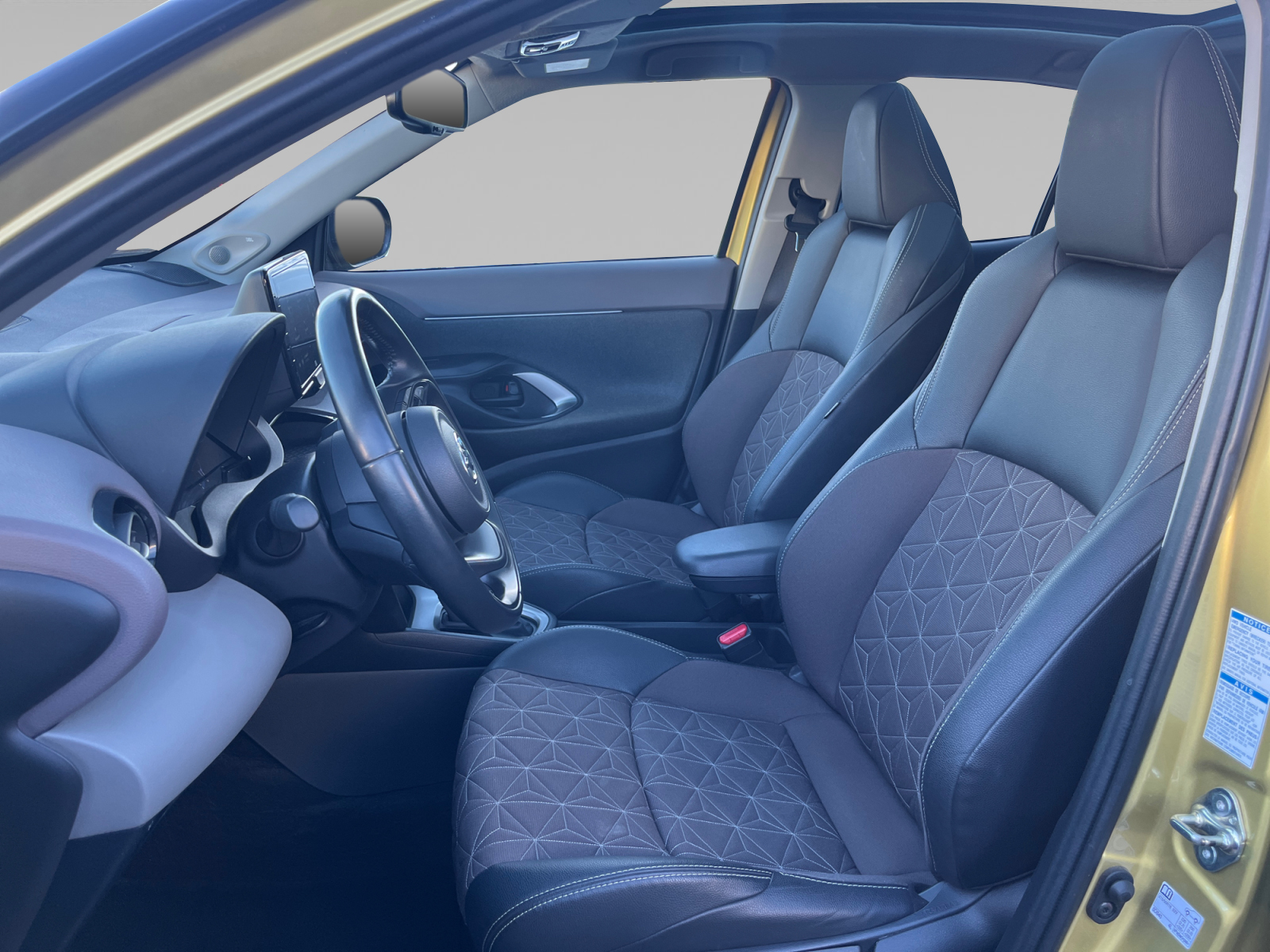 TOYOTA YARIS+CROSS+HYBRIDE+MY21 INTERIEUR+CONDUCTEUR