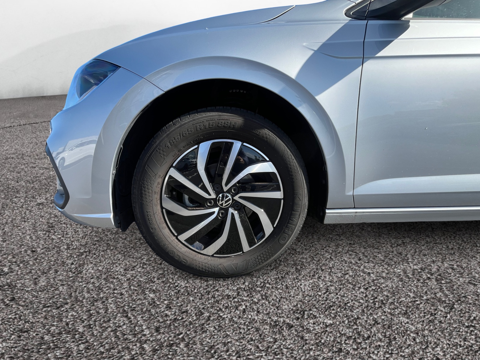 VOLKSWAGEN POLO JANTE+AVANT+GAUCHE