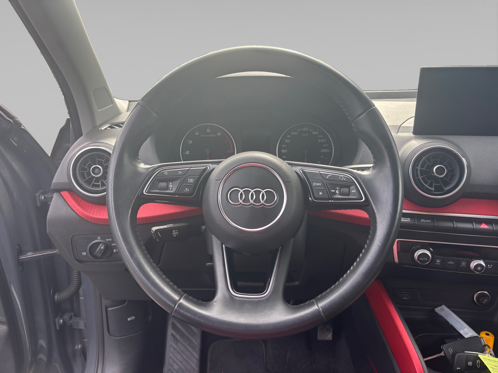 AUDI Q2 POSTE+DE+PILOTAGE