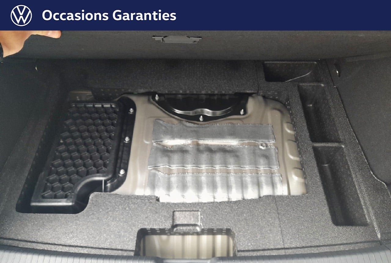 VOLKSWAGEN GOLF ROUE+DE+SECOURS