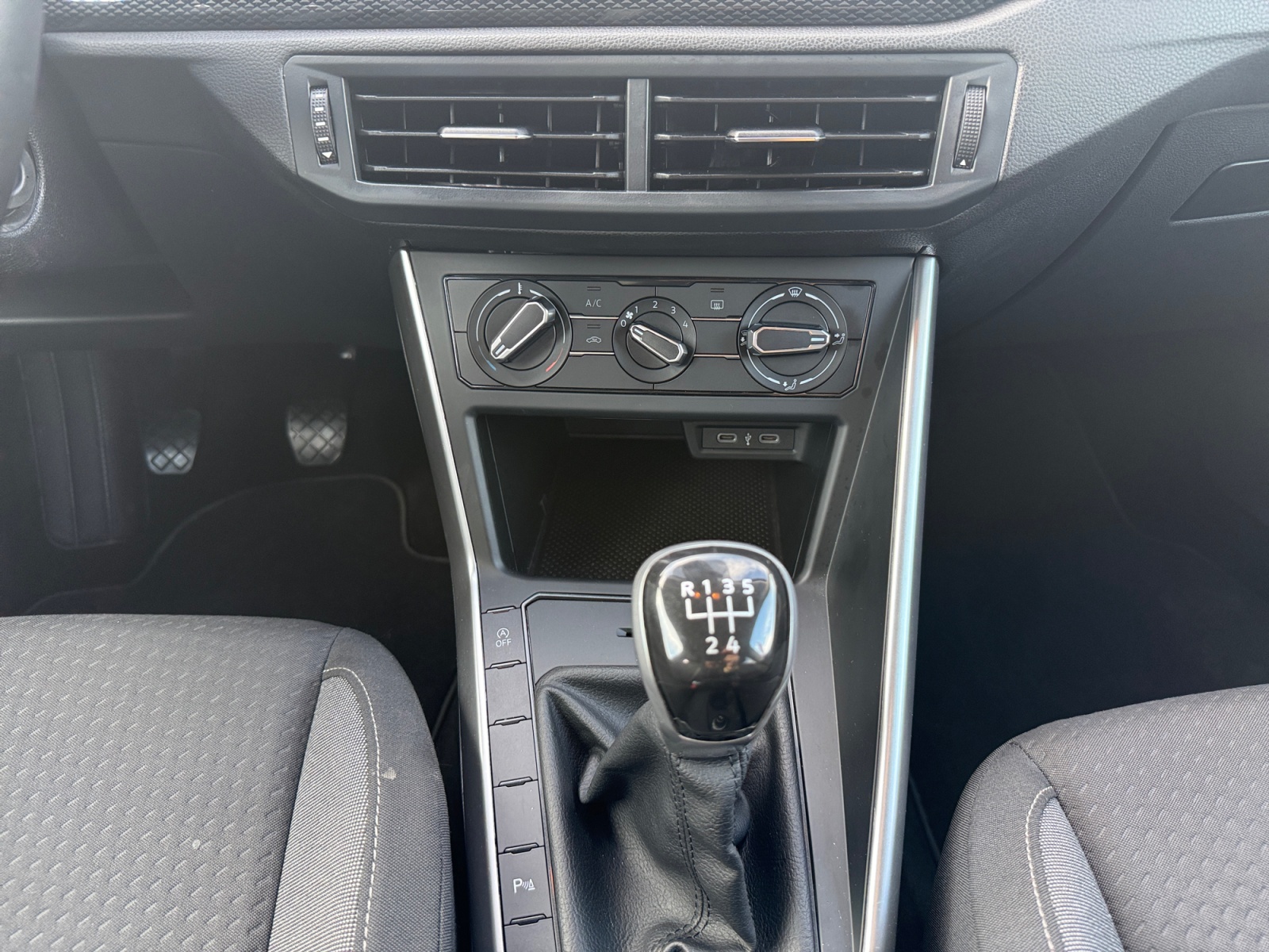 VOLKSWAGEN POLO CONSOLE+CENTRALE