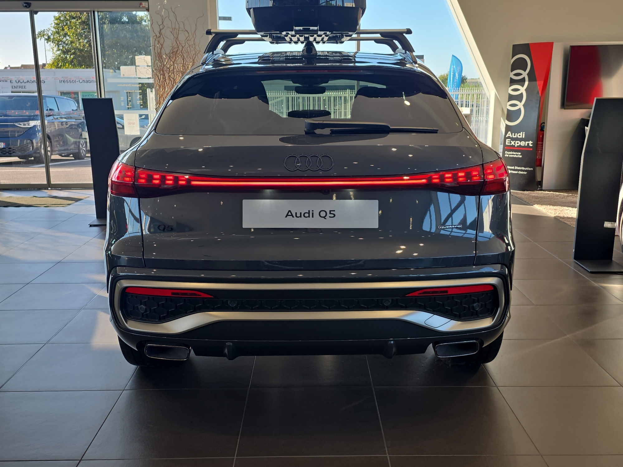 AUDI Q5+SPORTBACK FACE+ARRIERE