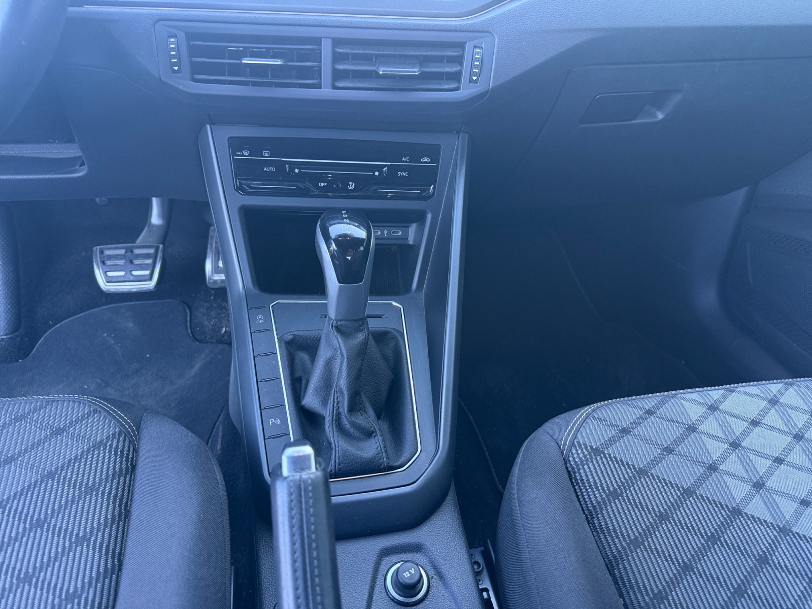 VOLKSWAGEN POLO CONSOLE+CENTRALE
