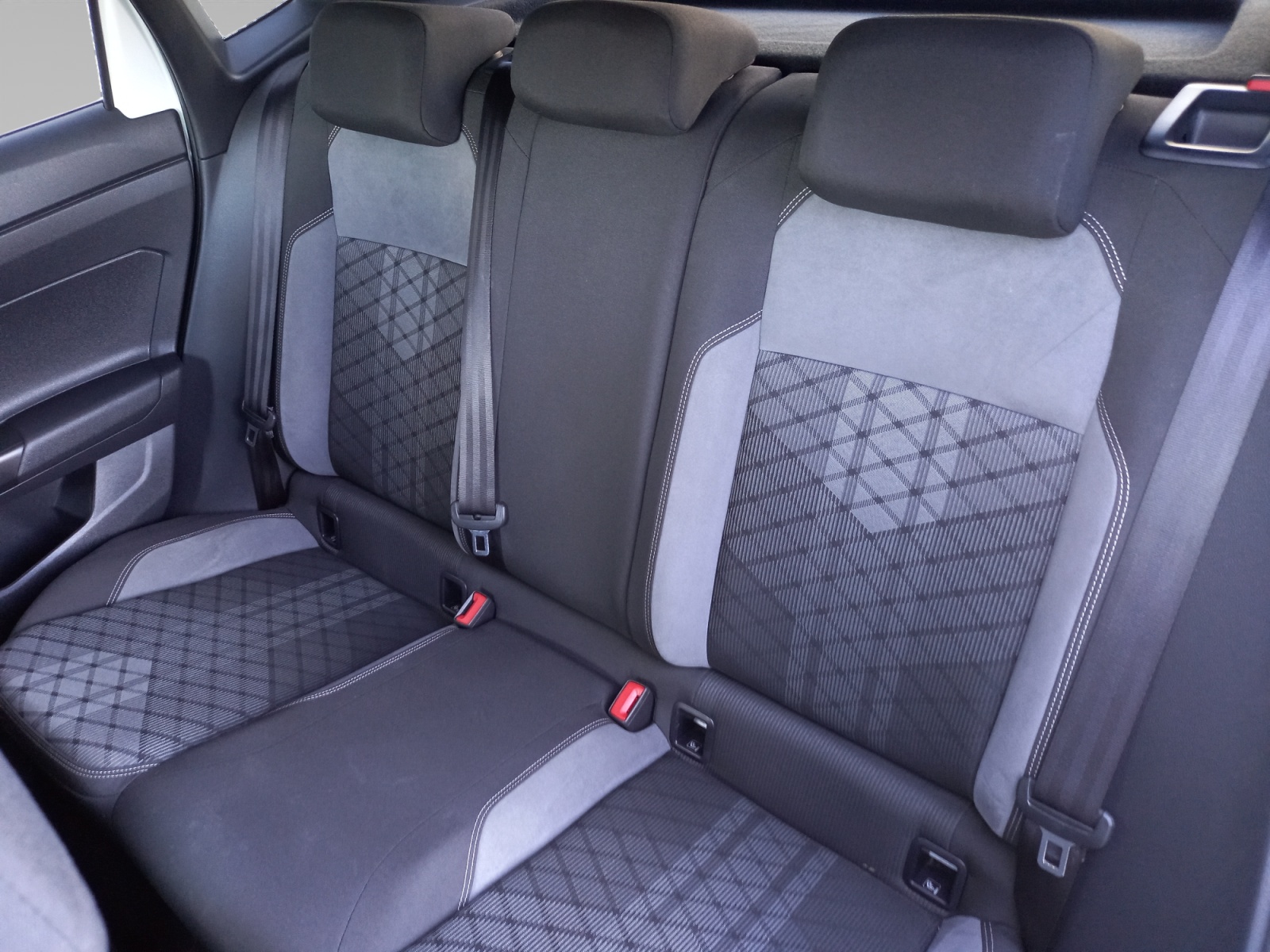 VOLKSWAGEN POLO SIEGE+ARRIERE+GAUCHE
