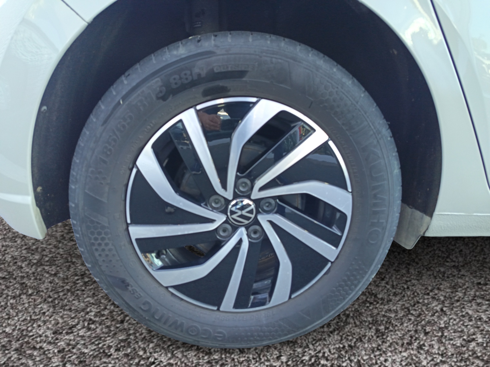 VOLKSWAGEN POLO JANTE+AVANT+GAUCHE