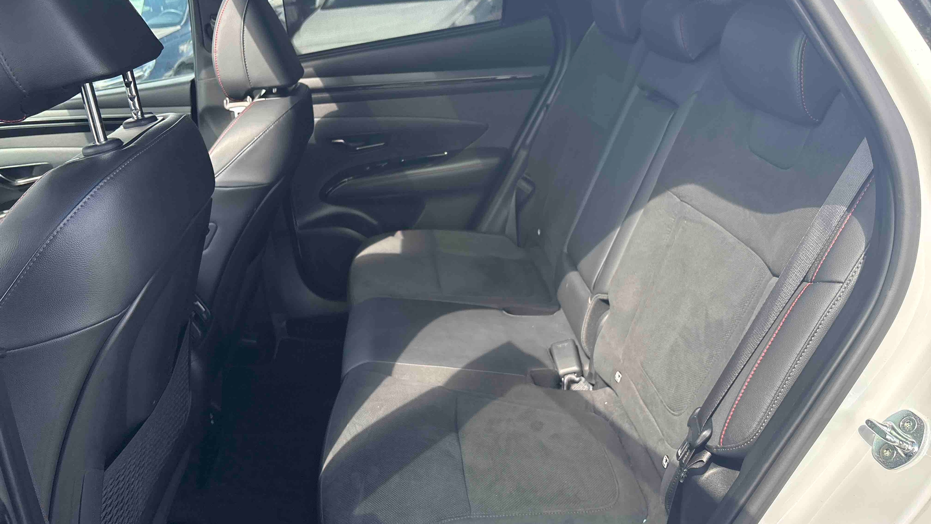 HYUNDAI Tucson 1.6 CRDi 136 Hybrid 48V DCT-7 N Line Executive - Véhicule Occasion - Océane Auto HYUNDAI Tucson 1.6 CRDi 136 Hybrid 48V DCT-7 N Line Executive - Véhicule Occasion Océane Auto