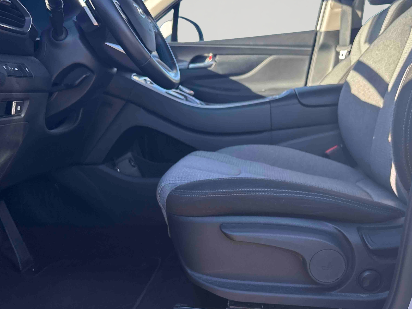 HYUNDAI Santa Fe 1.6 T-GDi Hybrid 230 BVA6 Intuitive - Véhicule Occasion Océane Auto