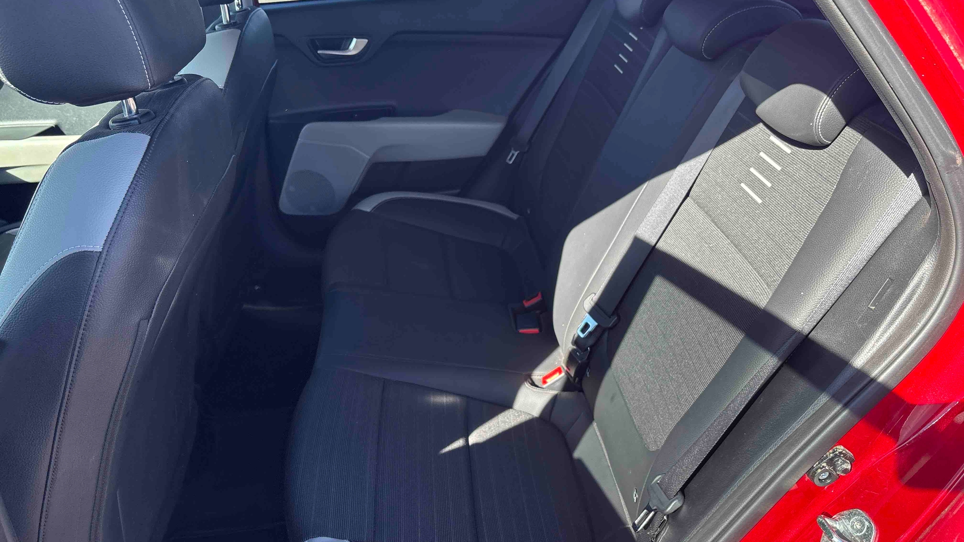 KIA Stonic 1.0 T-GDi 120 ch Active - Véhicule Occasion Océane Auto