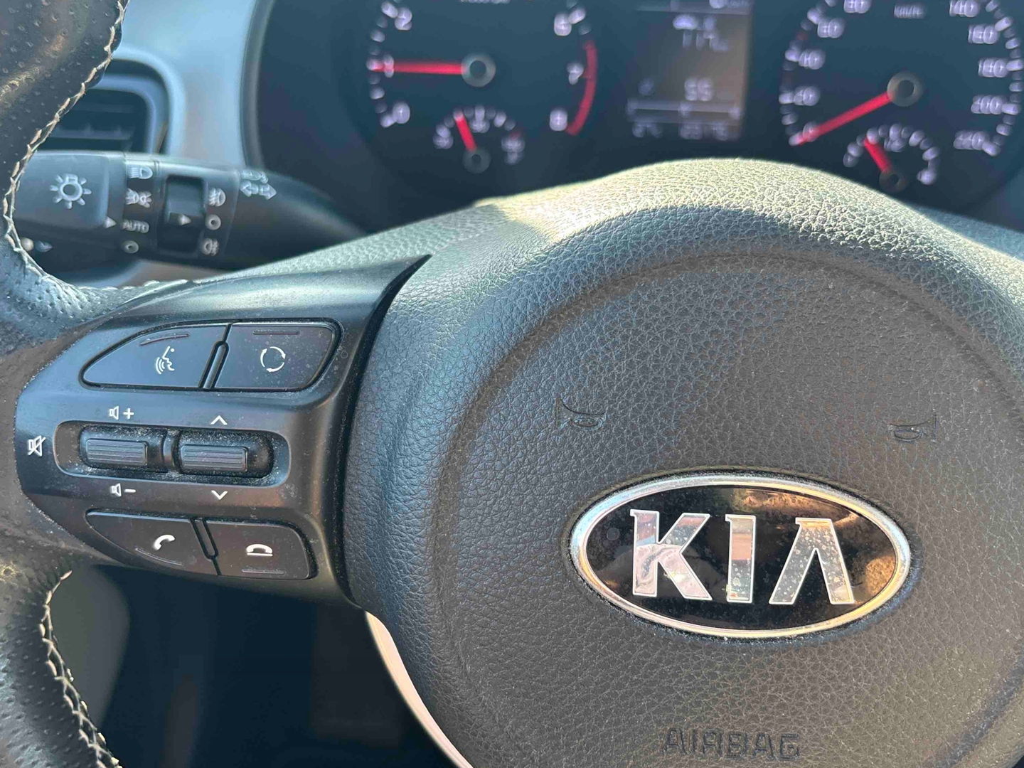 KIA Stonic 1.0 T-GDi 120 ch Active - Véhicule Occasion Océane Auto
