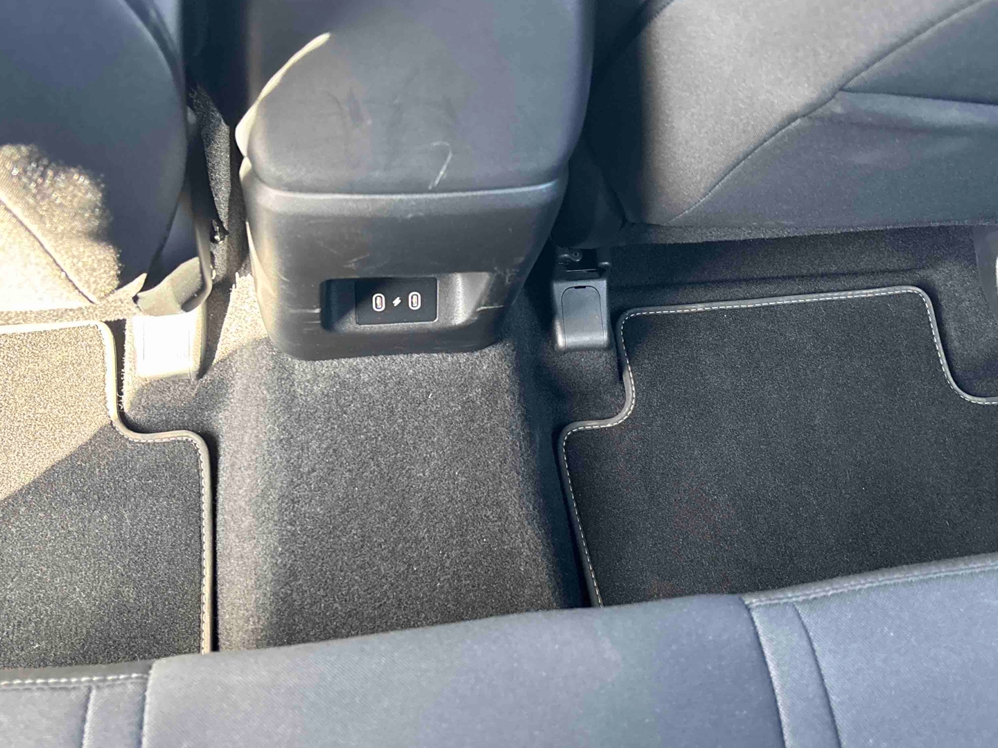 HYUNDAI Tucson 1.6 T-GDI 239 Hybrid BVA6 Initia - Véhicule Occasion Océane Auto