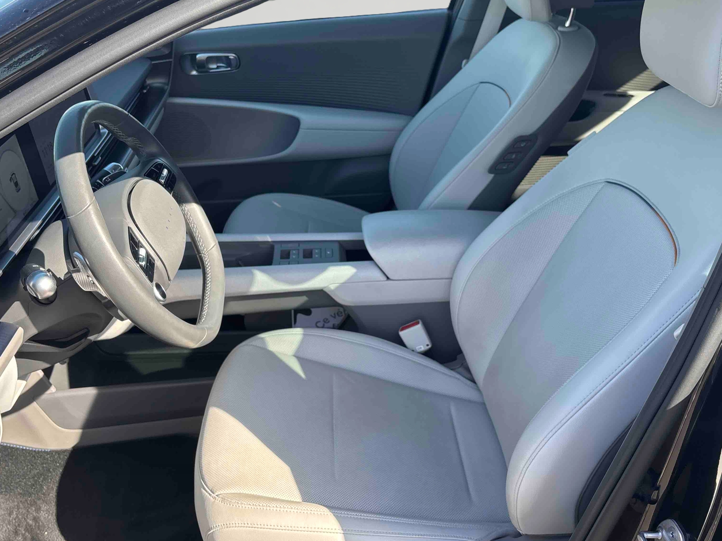HYUNDAI Ioniq 6 77 kWh 229 ch Executive - Véhicule Occasion - Océane Auto HYUNDAI Ioniq 6 77 kWh 229 ch Executive - Véhicule Occasion Océane Auto