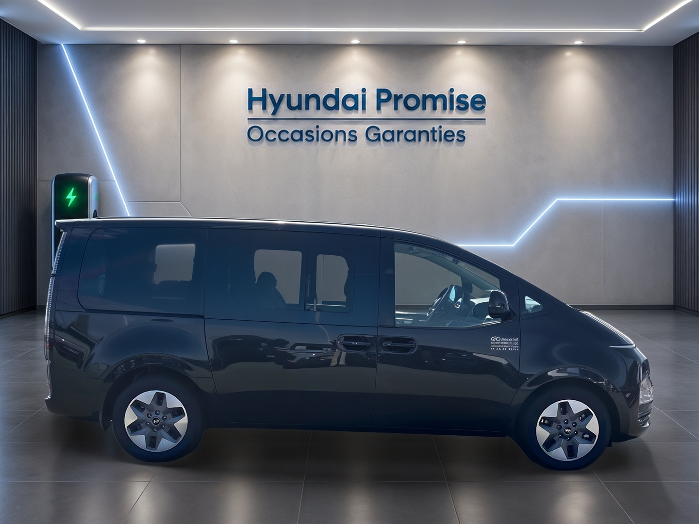 HYUNDAI Staria 1.6 T-GDI 225 Hybrid BVA6 Executive - Véhicule Occasion Océane Auto