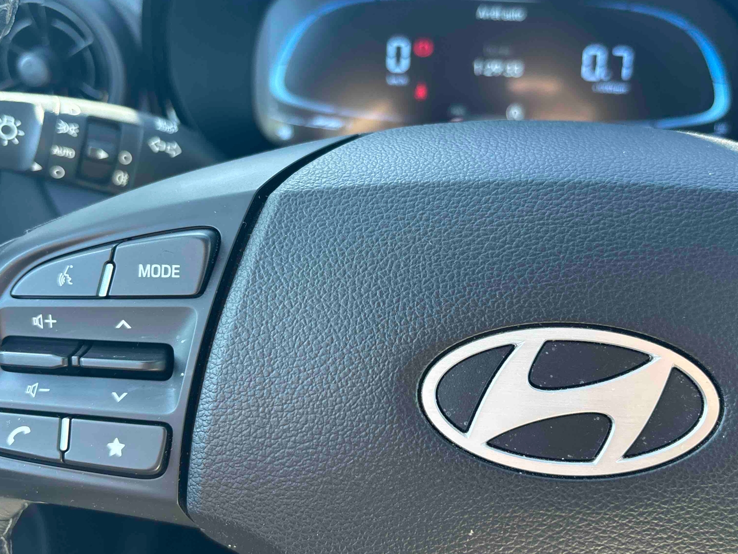 HYUNDAI i10 1.0 67 ECO Intuitive - Véhicule Occasion Océane Auto