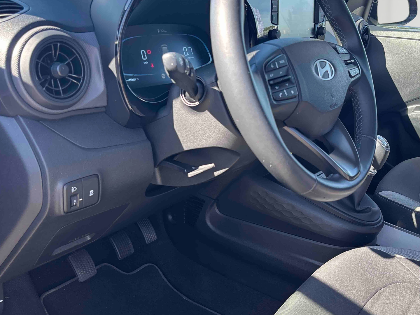 HYUNDAI i10 1.0 67 ECO Intuitive - Véhicule Occasion Océane Auto