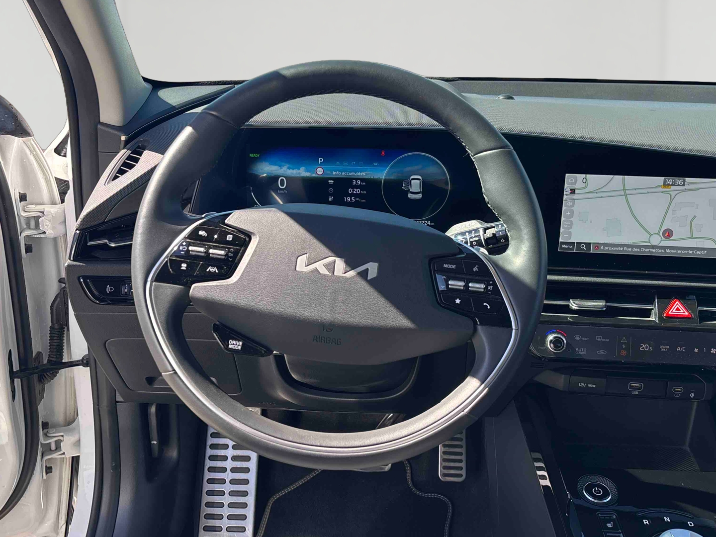 KIA Niro EV Electrique 204 ch Premium - Véhicule Occasion - Océane Auto KIA Niro EV Electrique 204 ch Premium - Véhicule Occasion Océane Auto