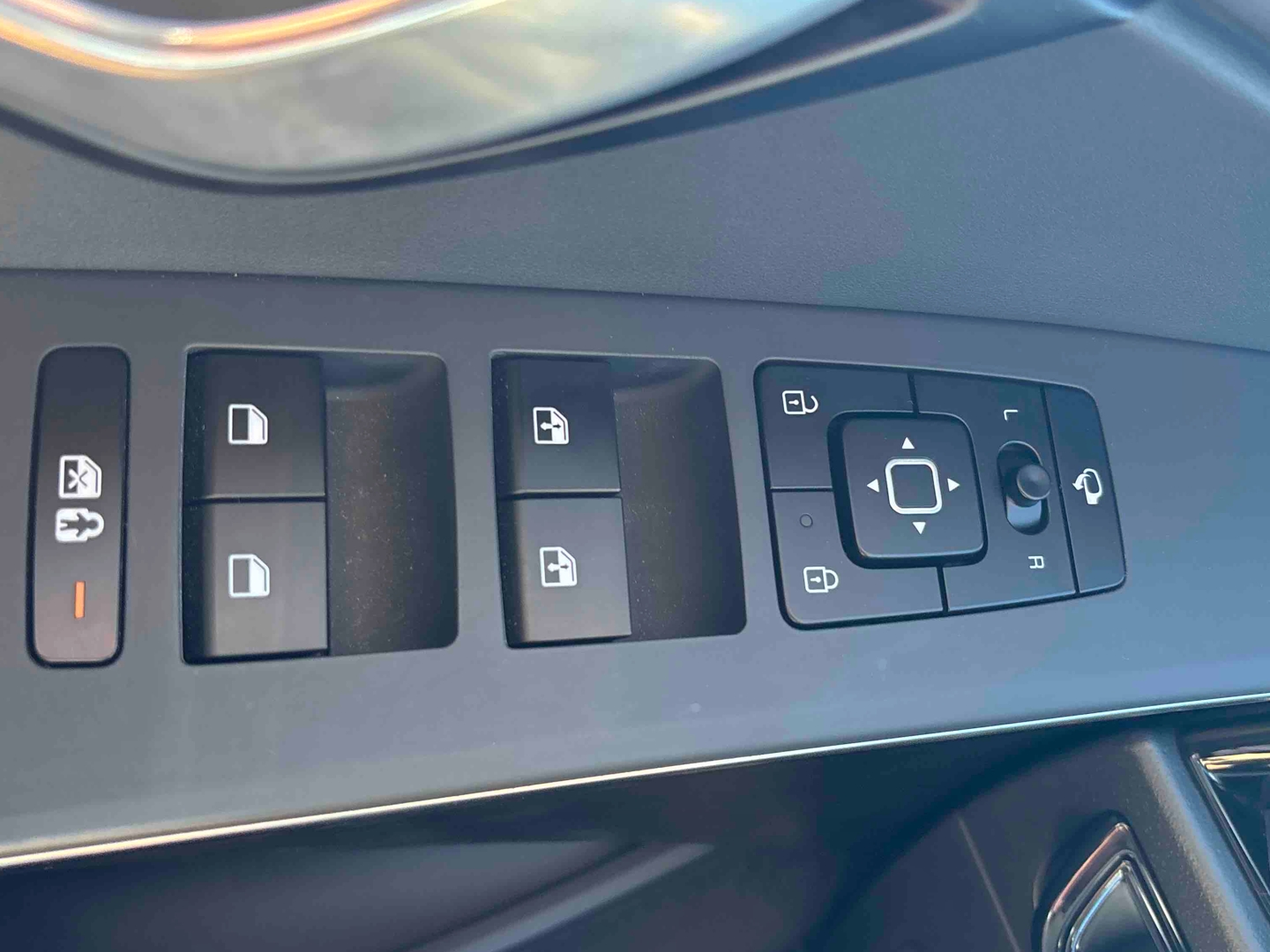 KIA Niro EV Electrique 204 ch Premium - Véhicule Occasion - Océane Auto KIA Niro EV Electrique 204 ch Premium - Véhicule Occasion Océane Auto