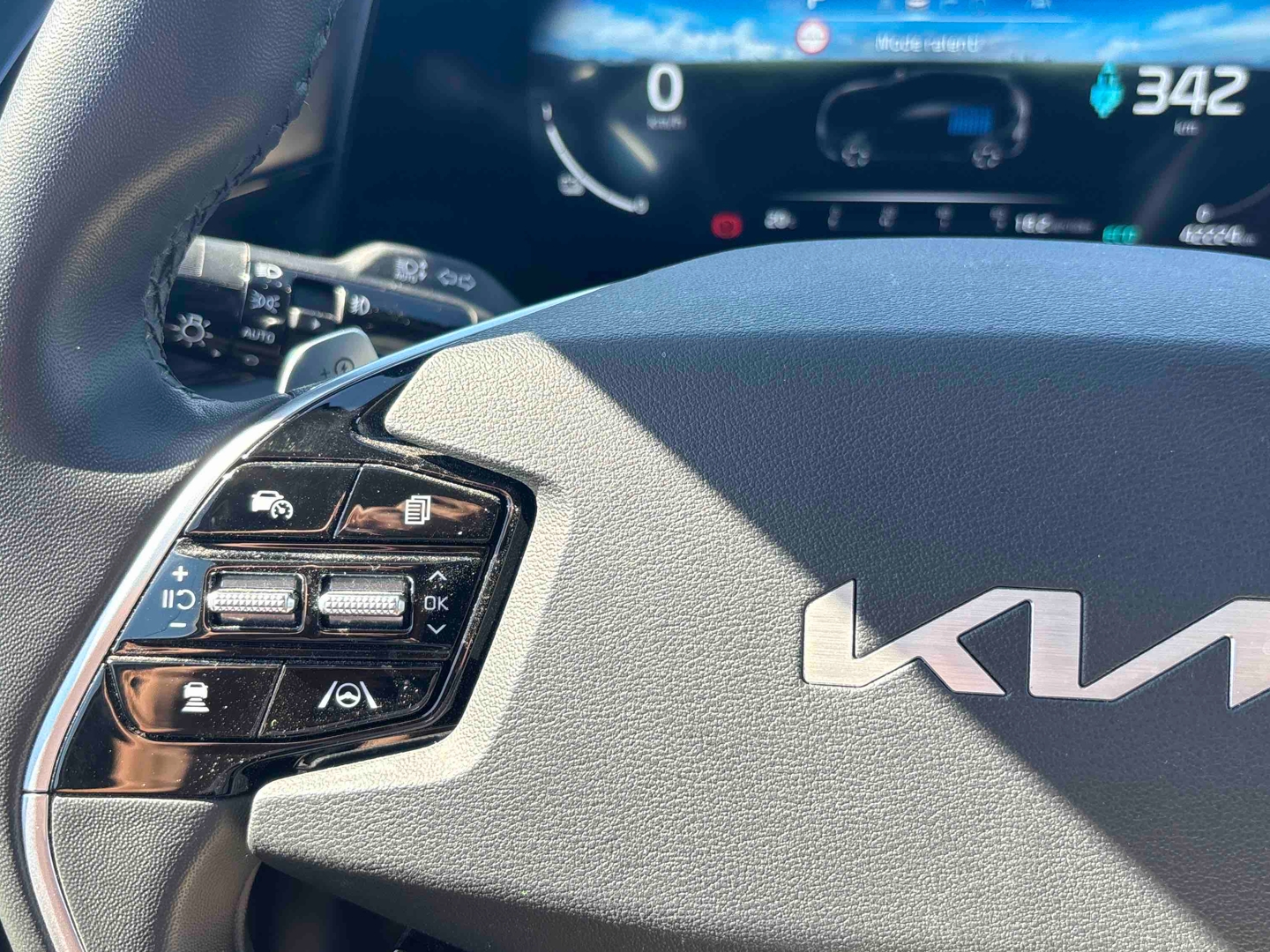 KIA Niro EV Electrique 204 ch Premium - Véhicule Occasion - Océane Auto KIA Niro EV Electrique 204 ch Premium - Véhicule Occasion Océane Auto