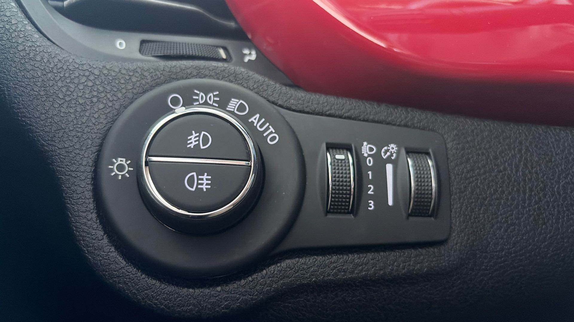 FIAT 500X 1.0 FireFly Turbo T3 120 ch Cross - Véhicule Occasion - Océane Auto FIAT 500X 1.0 FireFly Turbo T3 120 ch Cross - Véhicule Occasion Océane Auto