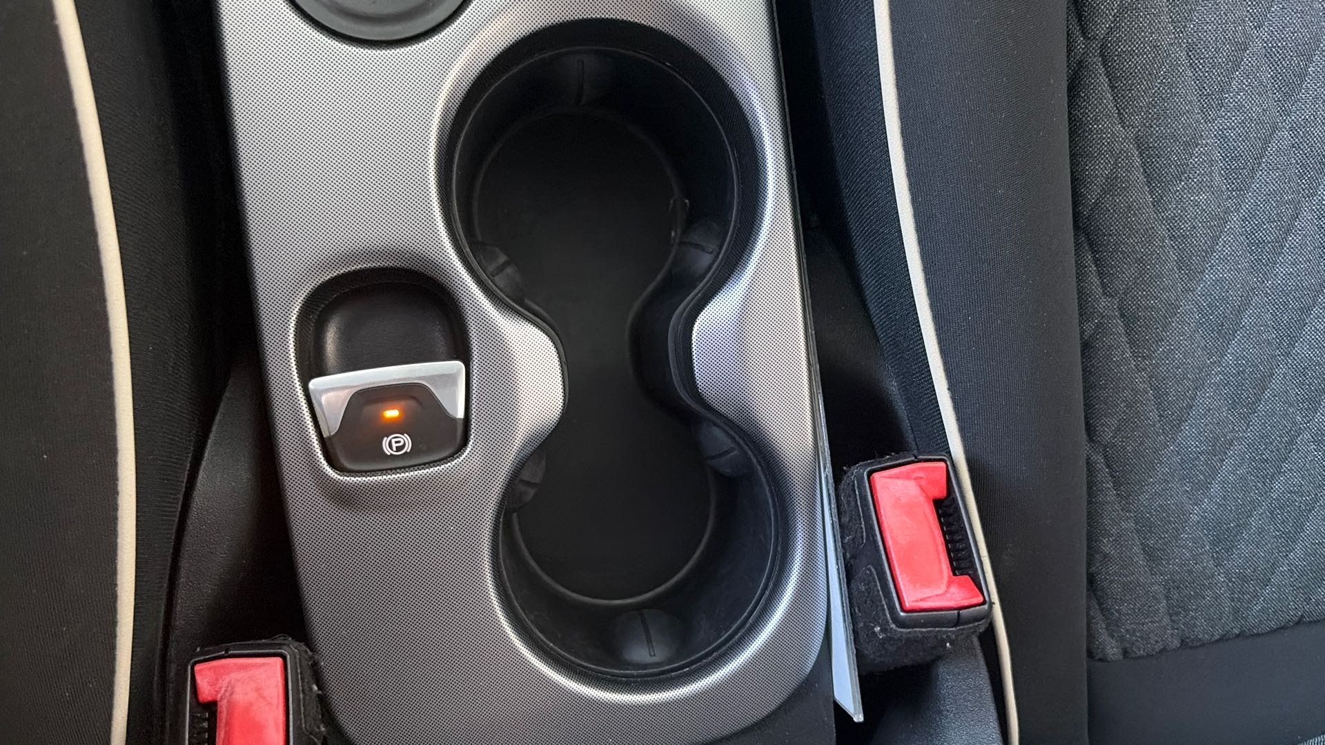FIAT 500X 1.0 FireFly Turbo T3 120 ch Cross - Véhicule Occasion - Océane Auto FIAT 500X 1.0 FireFly Turbo T3 120 ch Cross - Véhicule Occasion Océane Auto