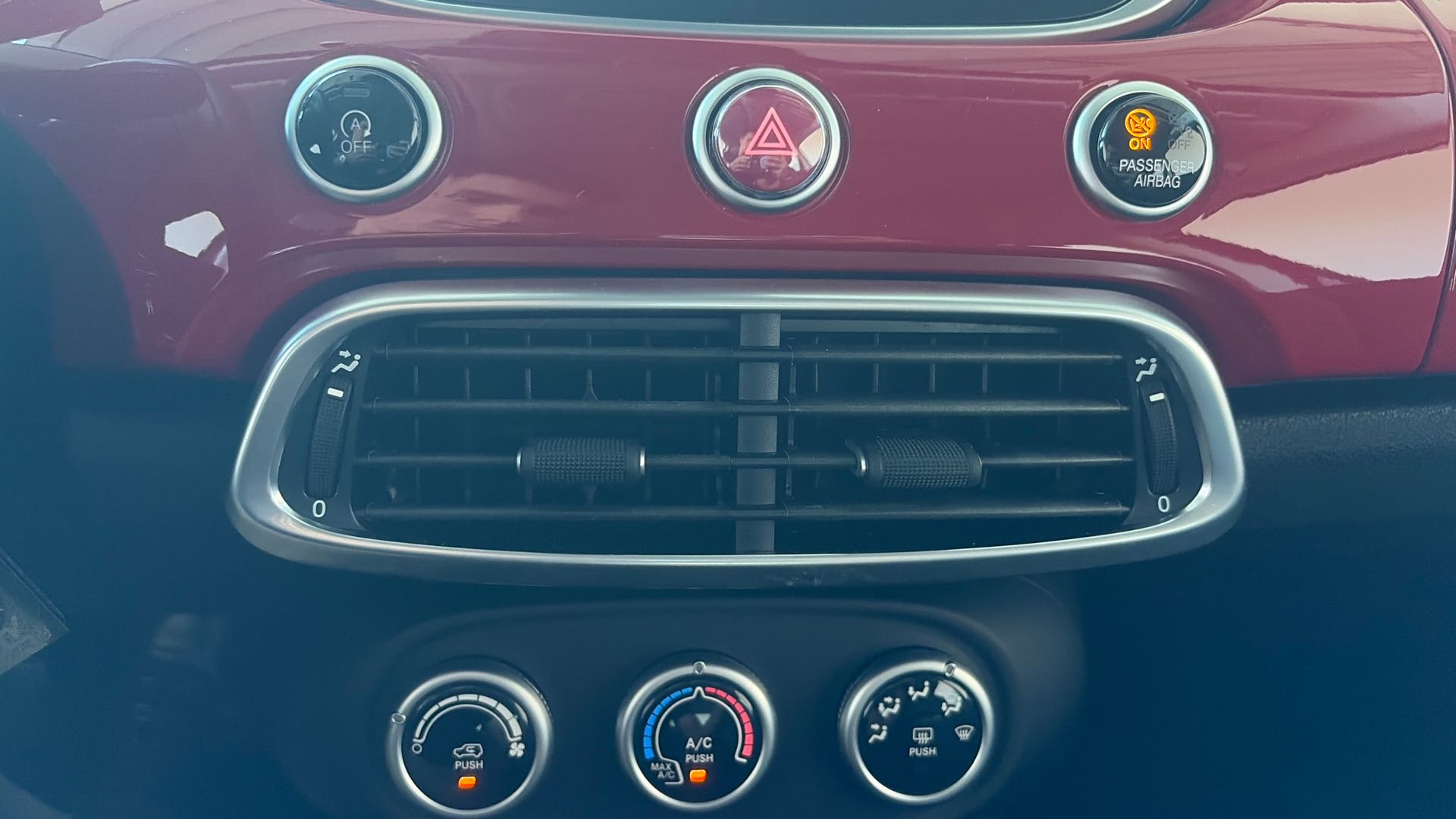 FIAT 500X 1.0 FireFly Turbo T3 120 ch Cross - Véhicule Occasion - Océane Auto FIAT 500X 1.0 FireFly Turbo T3 120 ch Cross - Véhicule Occasion Océane Auto