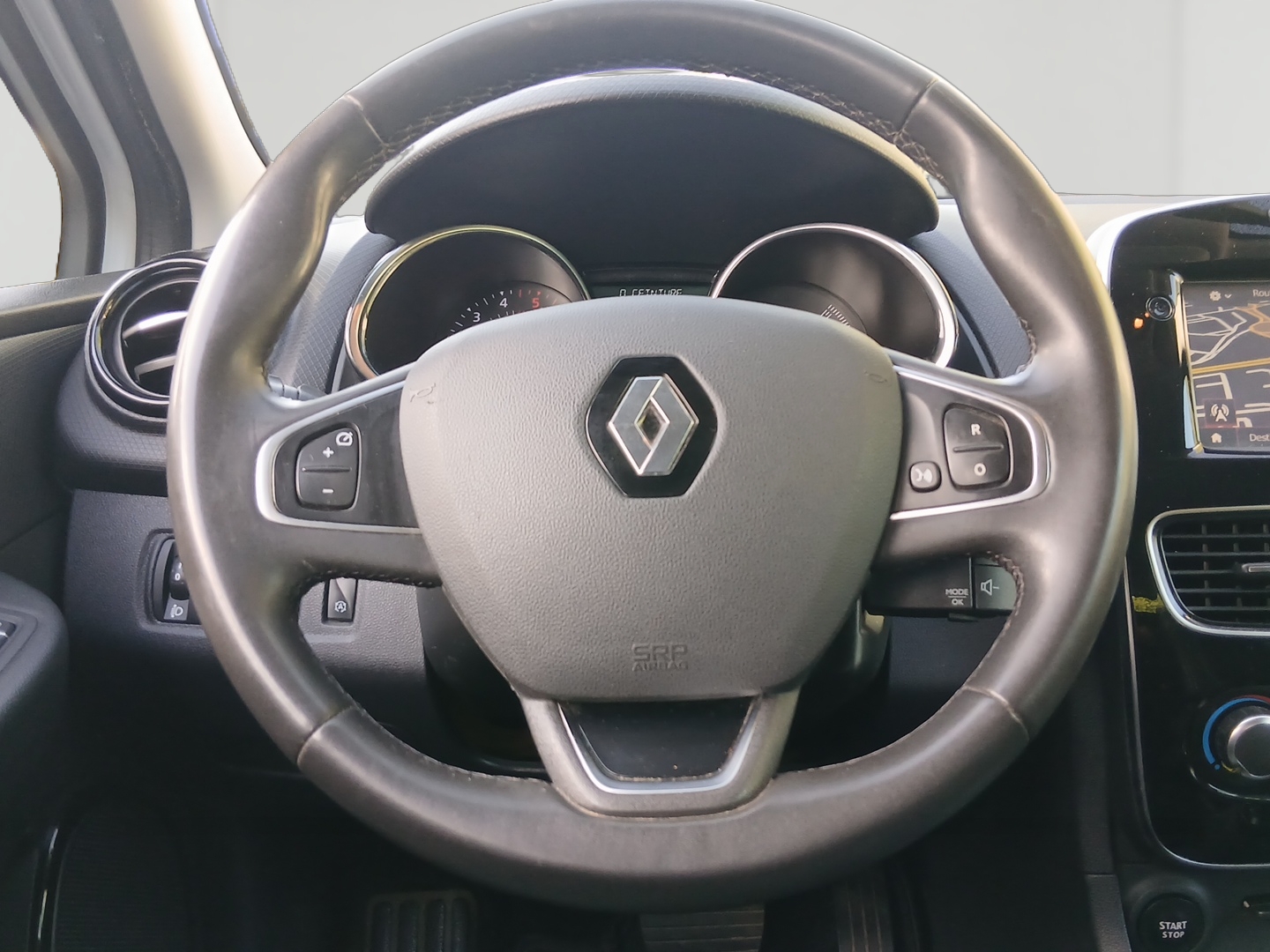 RENAULT Clio Estate dCi 90 Energy Business EDC - Véhicule Occasion - Océane Auto RENAULT Clio Estate dCi 90 Energy Business EDC - Véhicule Occasion Océane Auto