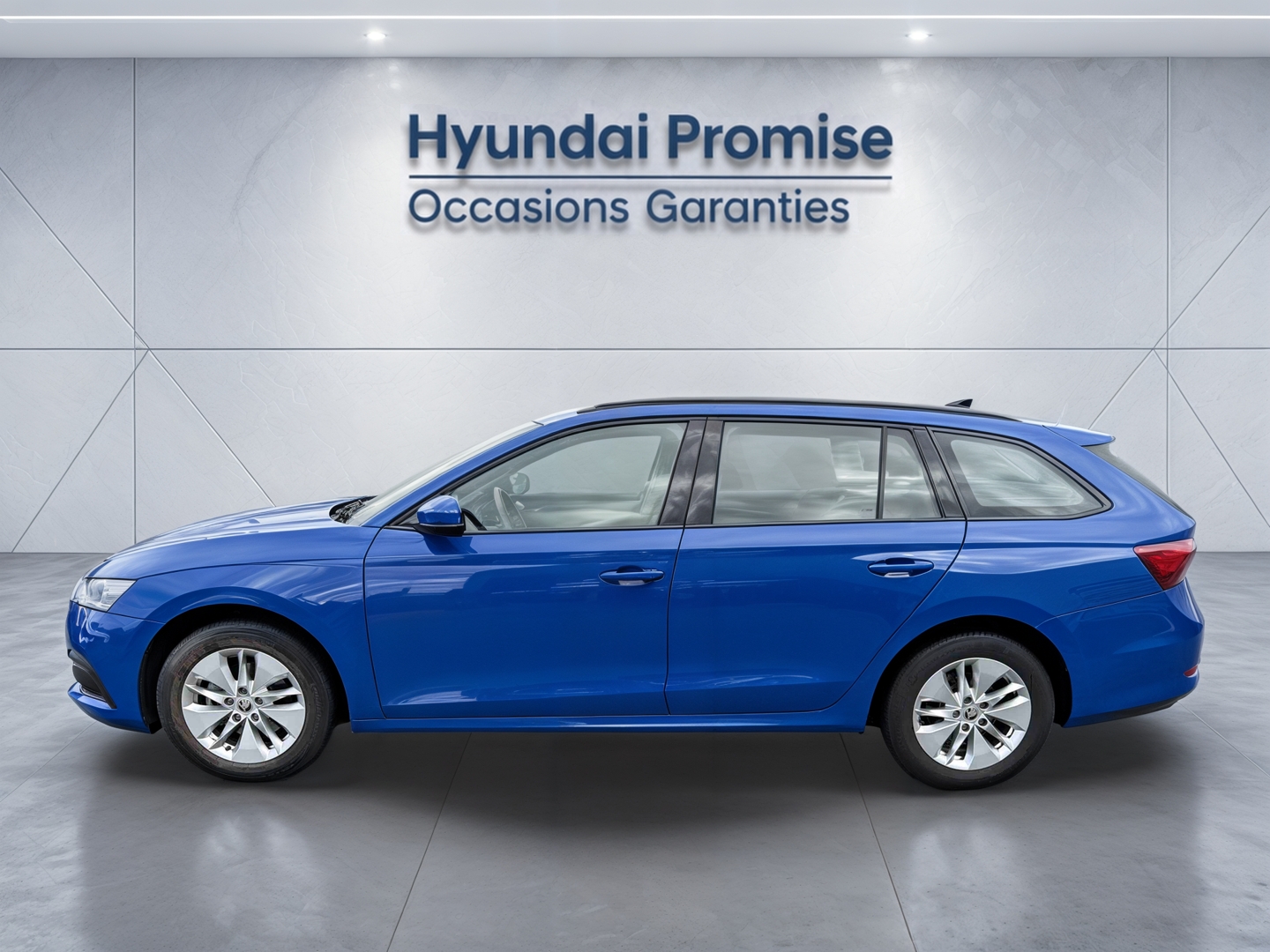 SKODA Octavia Combi 2.0 TDI 116 ch DSG7 Business - Véhicule Occasion - Océane Auto SKODA Octavia Combi 2.0 TDI 116 ch DSG7 Business - Véhicule Occasion Océane Auto