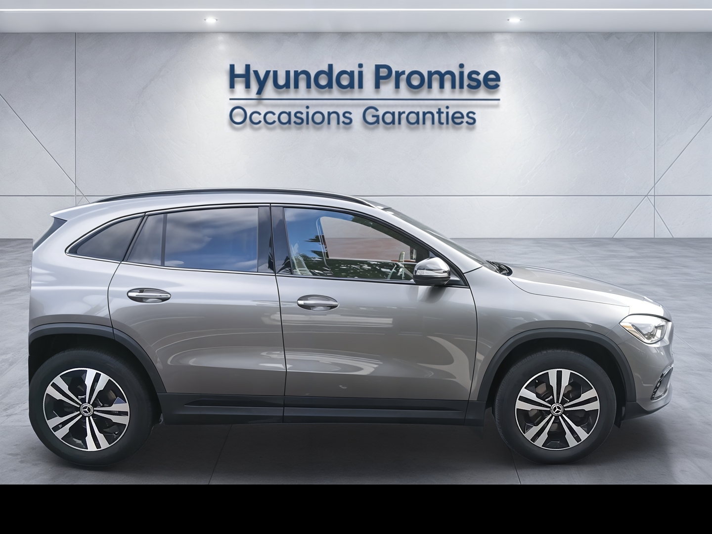 MERCEDES GLA 200 7G-DCT Progressive Line - Véhicule Occasion Océane Auto