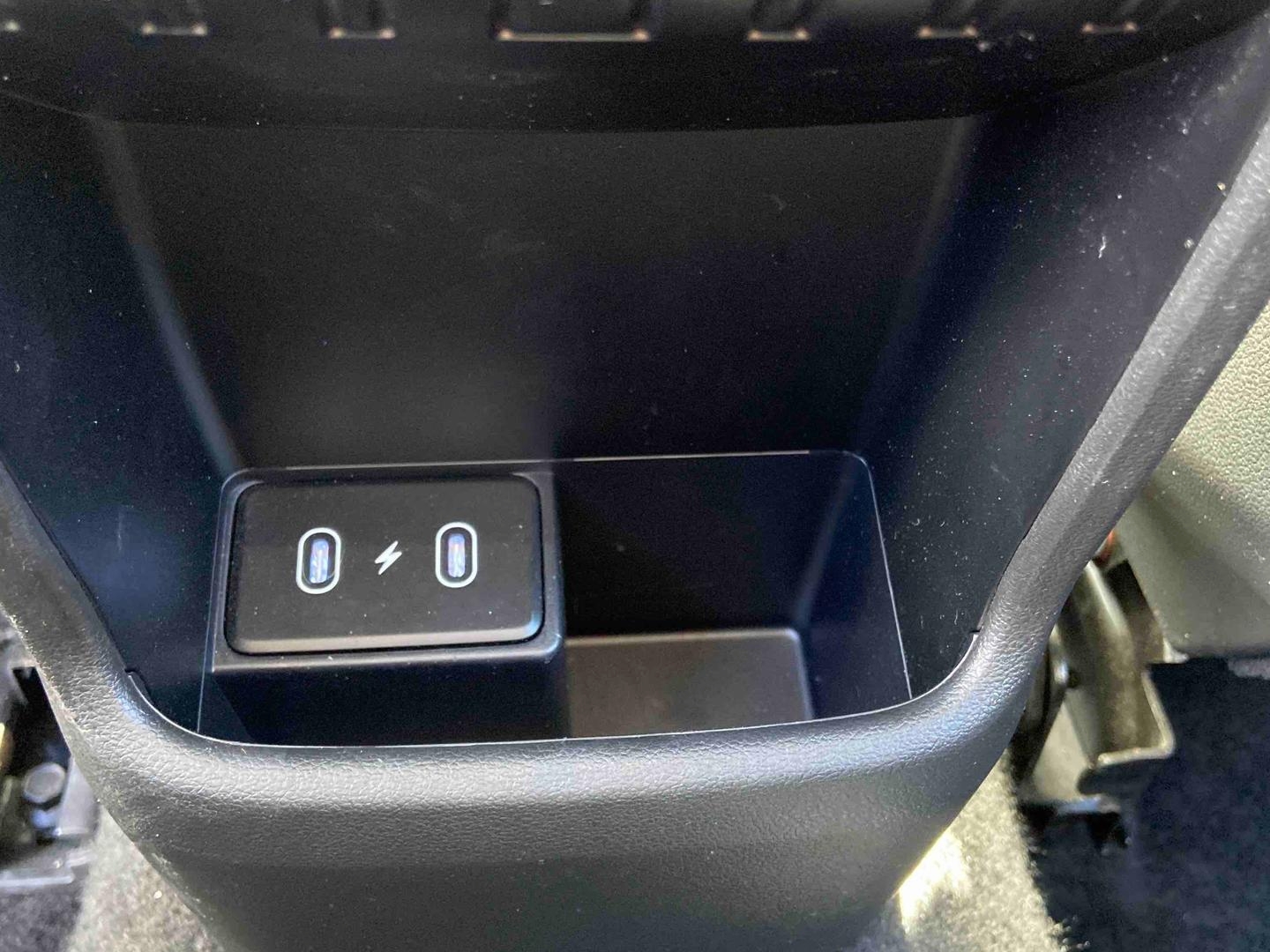 HYUNDAI Kona 1.0 T-GDi 100 Intuitive - Véhicule Occasion - Océane Auto HYUNDAI Kona 1.0 T-GDi 100 Intuitive - Véhicule Occasion Océane Auto