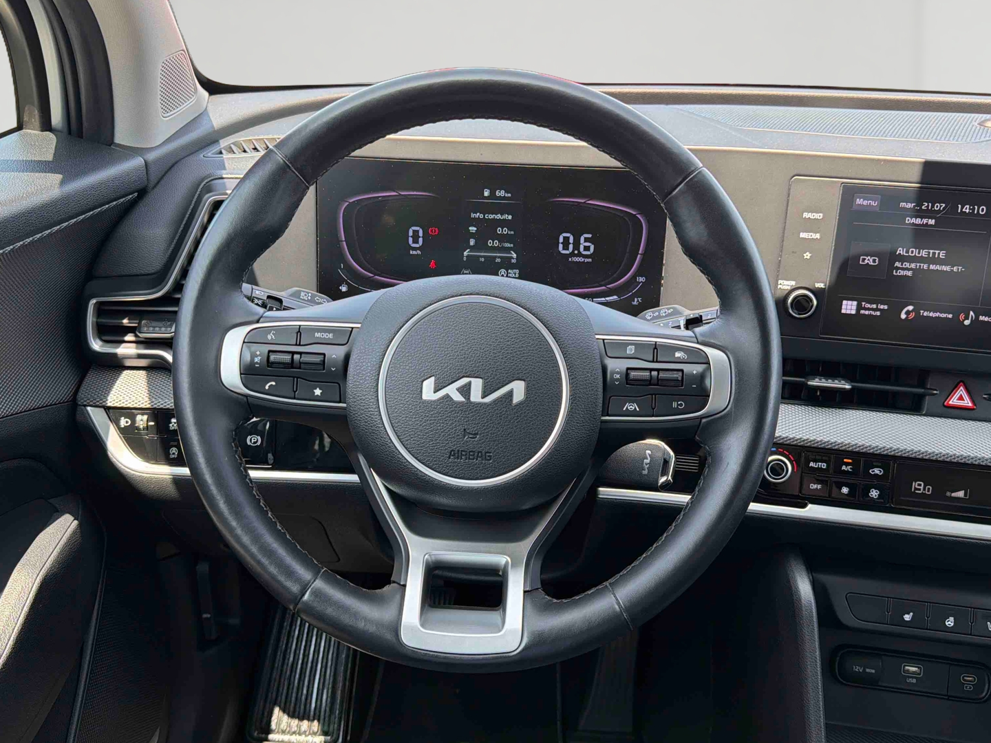 KIA Sportage 1.6 T-GDi 150ch MHEV BVM6 4x2 Active - Véhicule Occasion Océane Auto