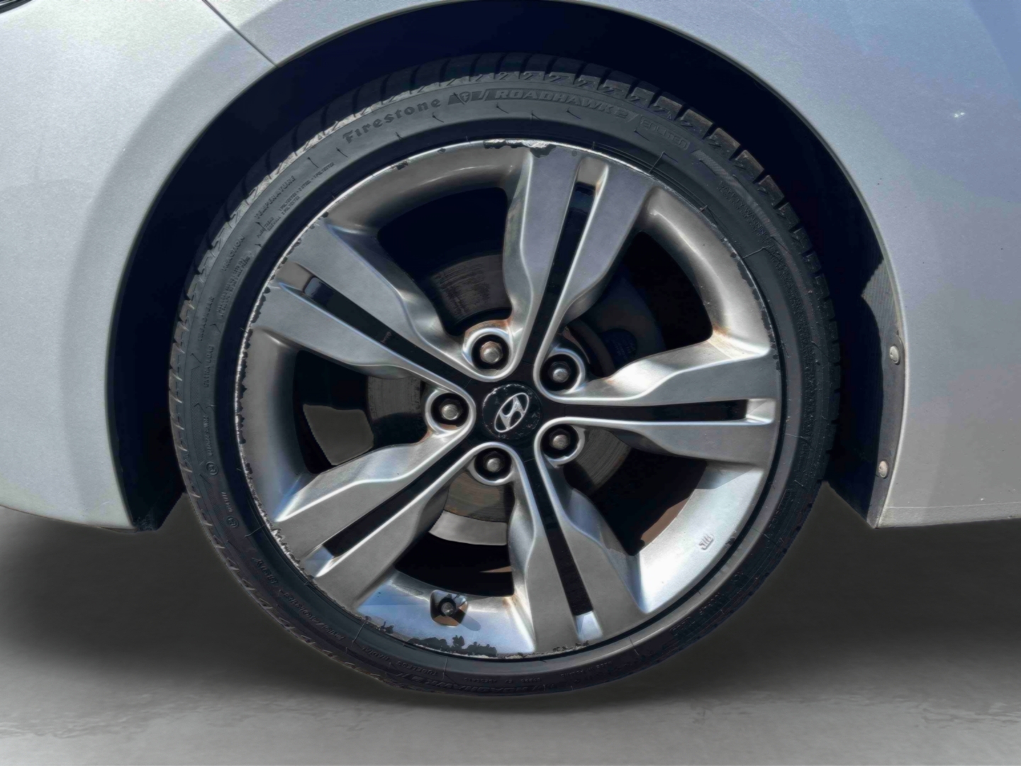 HYUNDAI Veloster 1.6 GDI 140 Pack Premium - Véhicule Occasion - Océane Auto HYUNDAI Veloster 1.6 GDI 140 Pack Premium - Véhicule Occasion Océane Auto