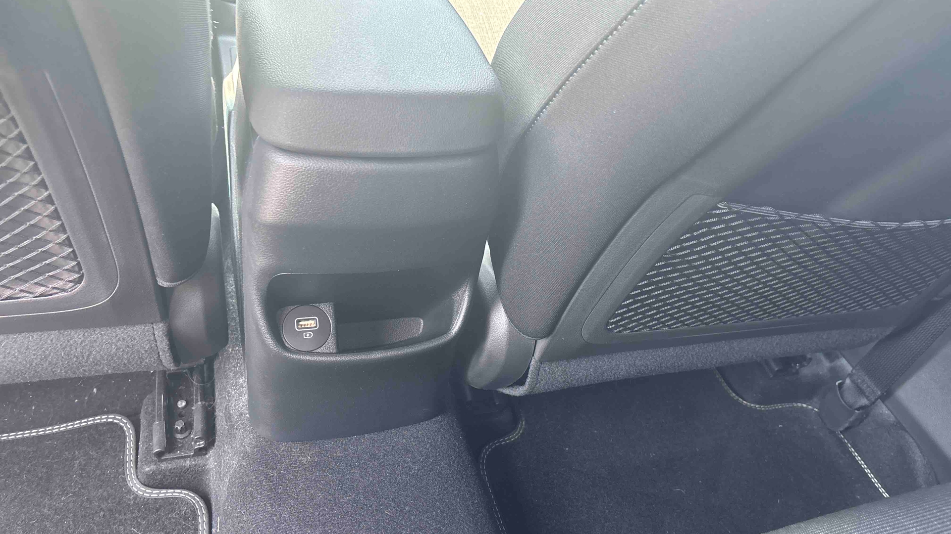 HYUNDAI Kona 1.0 T-GDi 120 Hybrid 48V Intuitive - Véhicule Occasion - Océane Auto HYUNDAI Kona 1.0 T-GDi 120 Hybrid 48V Intuitive - Véhicule Occasion Océane Auto