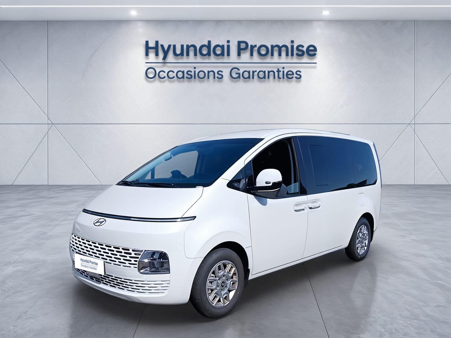 HYUNDAI Staria 1.6 T-GDI 225 Hybrid BVA6 Creative - Véhicule Occasion - Océane Auto HYUNDAI Staria 1.6 T-GDI 225 Hybrid BVA6 Creative - Véhicule Occasion Océane Auto
