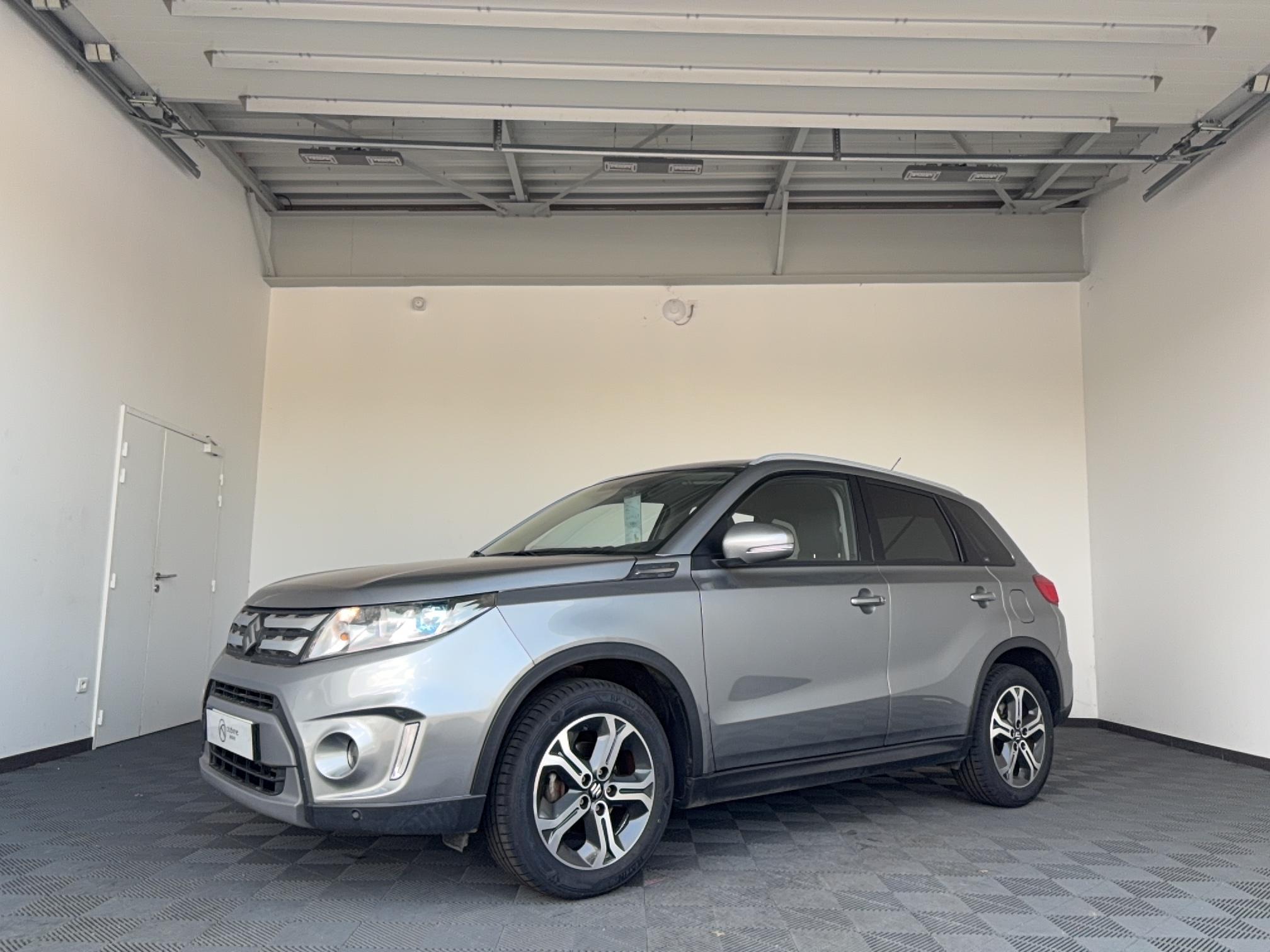 SUZUKI Vitara 1.6 VVT Auto Pack - Véhicule Occasion - Océane Auto SUZUKI Vitara 1.6 VVT Auto Pack - Véhicule Occasion Océane Auto