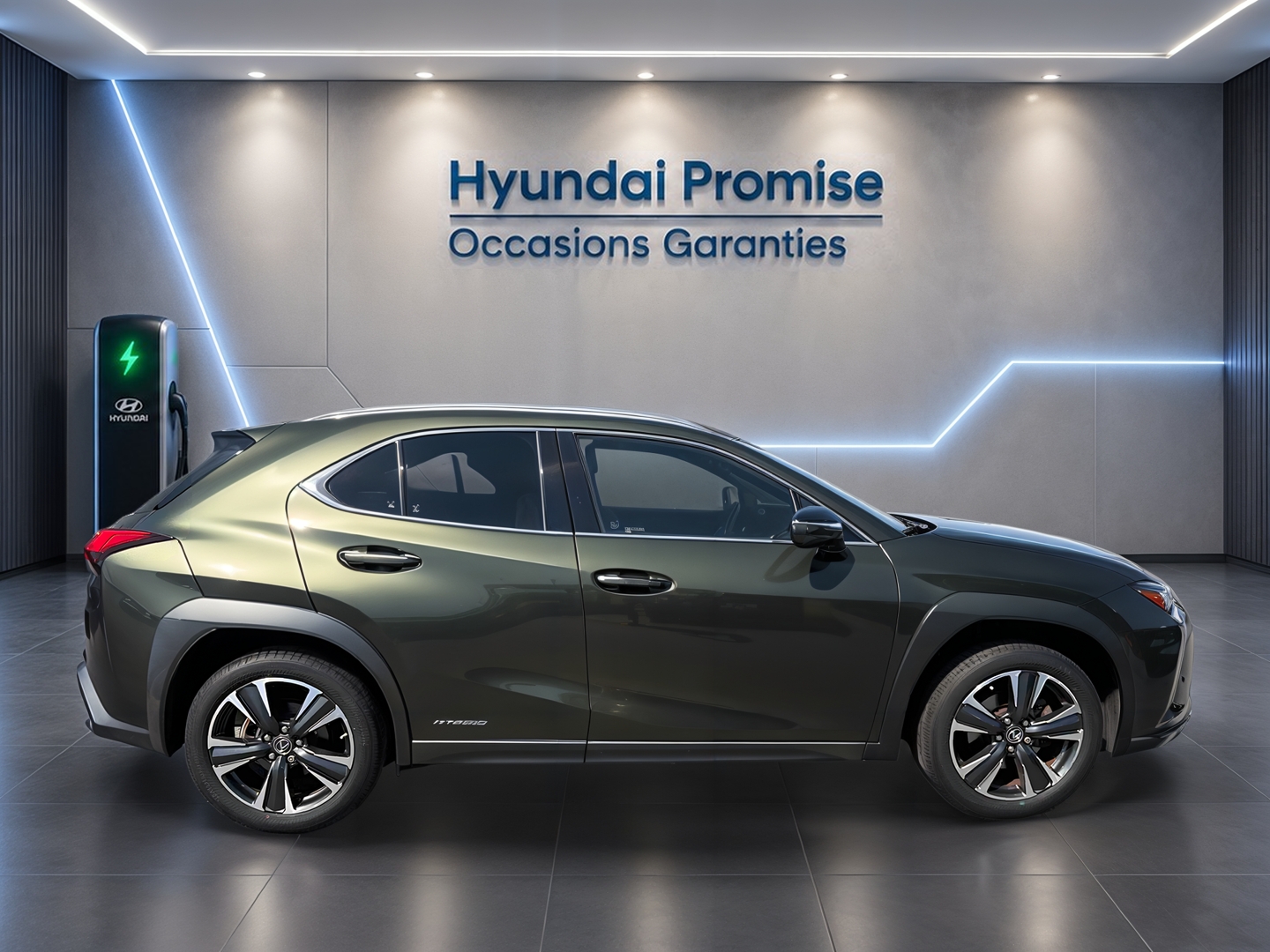LEXUS UX 250h 2WD Pack Confort Business - Véhicule Occasion Océane Auto