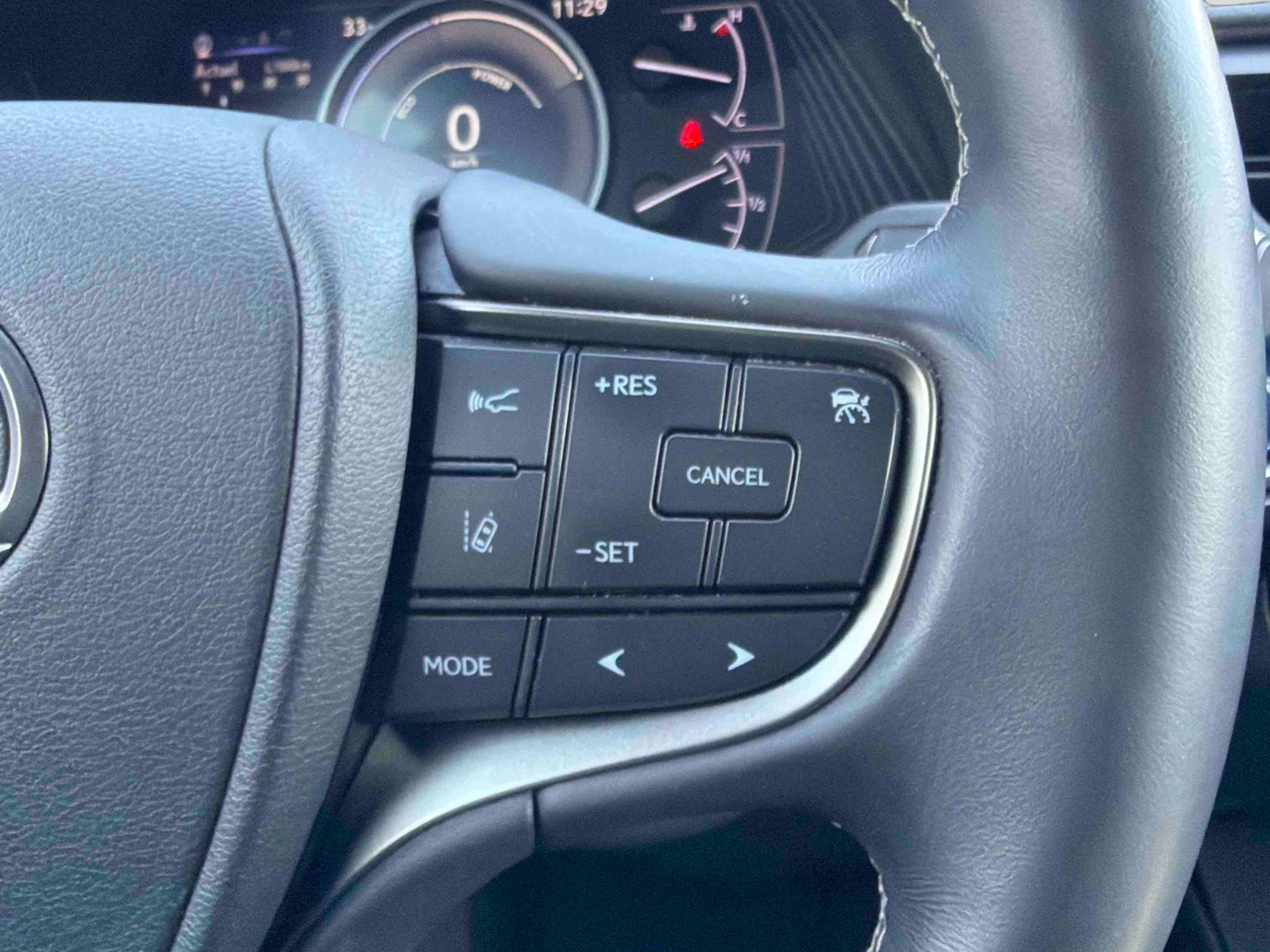LEXUS UX 250h 2WD Pack Confort Business - Véhicule Occasion Océane Auto