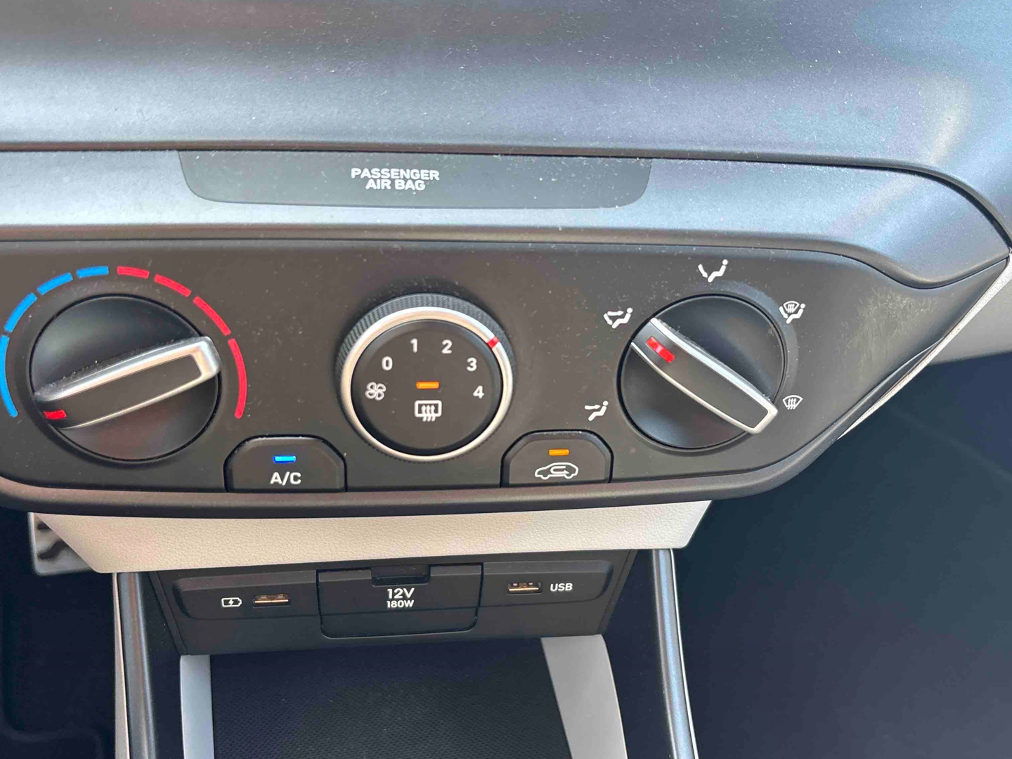 HYUNDAI Bayon 1.0 T-GDi 100 Hybrid 48V Intuitive - Véhicule Occasion Océane Auto