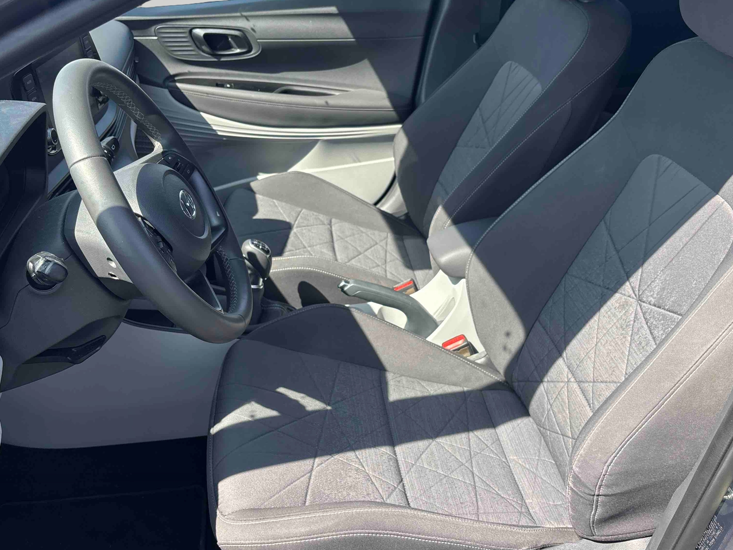 HYUNDAI Bayon 1.0 T-GDi 100 Hybrid 48V Intuitive - Véhicule Occasion Océane Auto