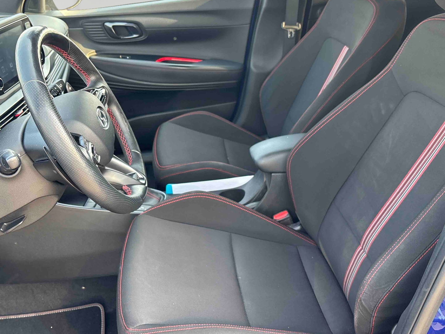 HYUNDAI i20 1.0 T-GDi 100 DCT-7 Hybrid 48V N Line Creative - Véhicule Occasion - Océane Auto HYUNDAI i20 1.0 T-GDi 100 DCT-7 Hybrid 48V N Line Creative - Véhicule Occasion Océane Auto