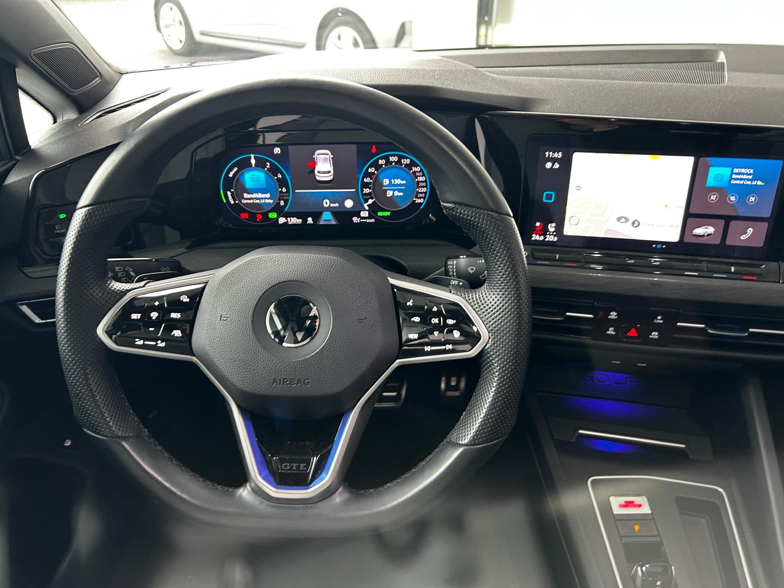 VOLKSWAGEN Golf 1.4 Hybrid Rechargeable OPF 245 DSG6 GTE - Véhicule Occasion - Océane Auto VOLKSWAGEN Golf 1.4 Hybrid Rechargeable OPF 245 DSG6 GTE - Véhicule Occasion Océane Auto
