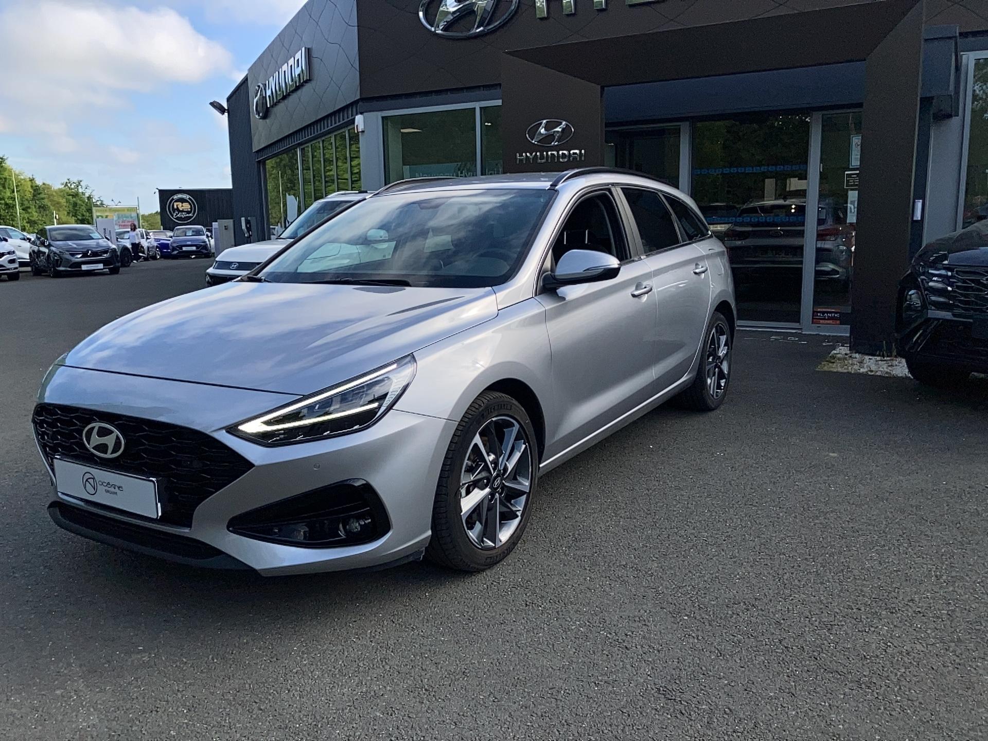 HYUNDAI i30 SW 1.0 T-GDi 100 DCT-7 Creative - Véhicule Occasion - Océane Auto HYUNDAI i30 SW 1.0 T-GDi 100 DCT-7 Creative - Véhicule Occasion Océane Auto