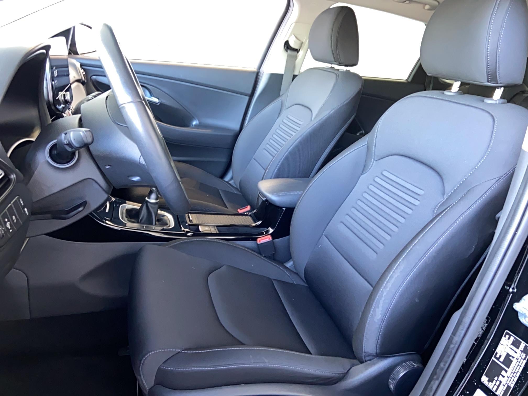 HYUNDAI i30 1.0 T-GDi 100 BVM Creative - Véhicule Occasion - Océane Auto HYUNDAI i30 1.0 T-GDi 100 BVM Creative - Véhicule Occasion Océane Auto