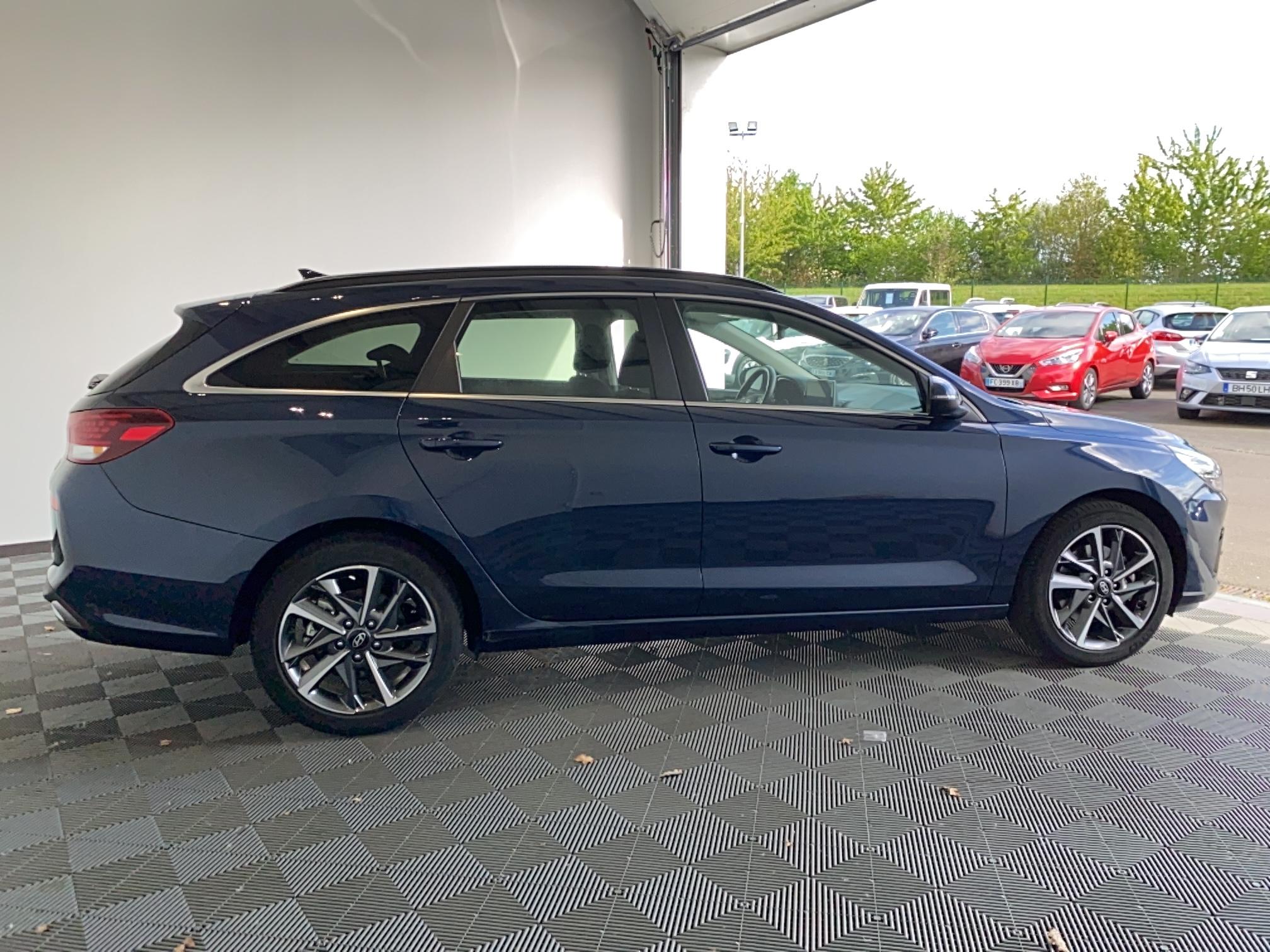 HYUNDAI i30 SW 1.0 T-GDi 100 DCT-7 Creative - Véhicule Occasion - Océane Auto HYUNDAI i30 SW 1.0 T-GDi 100 DCT-7 Creative - Véhicule Occasion Océane Auto